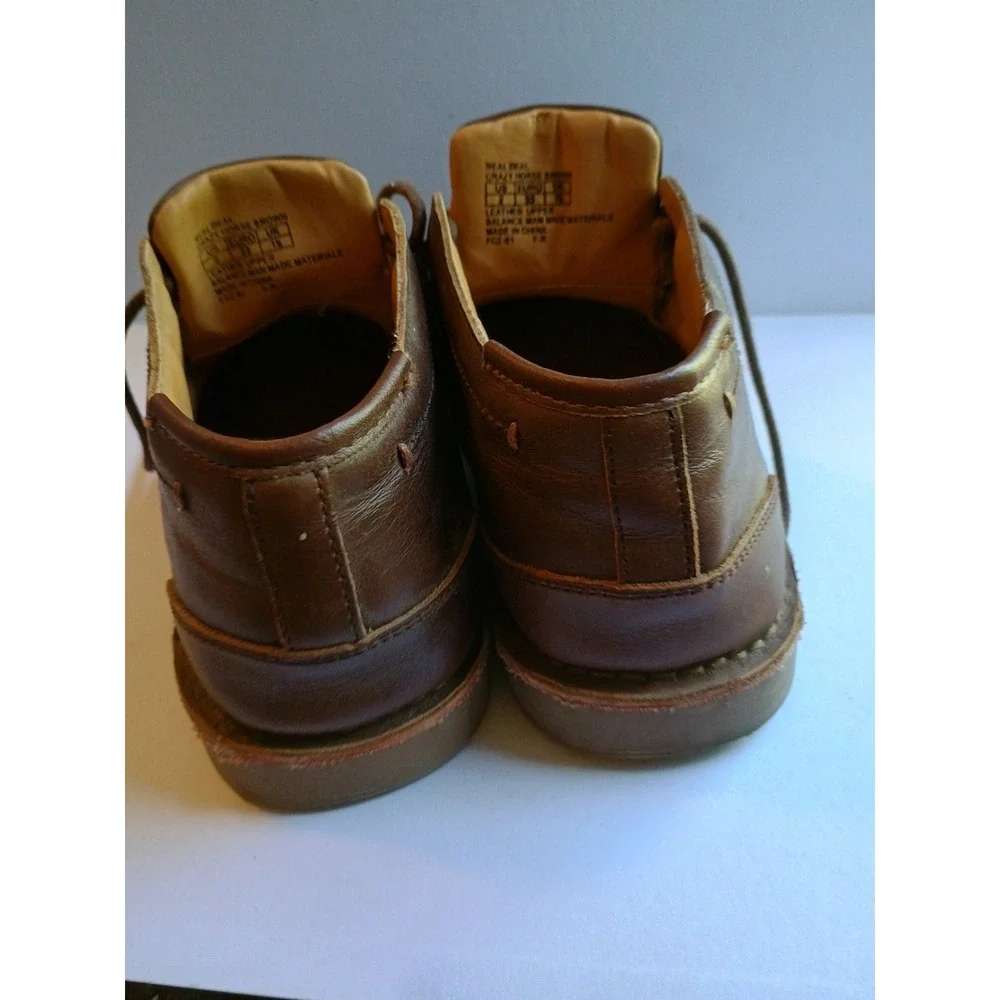 Kenneth Cole New York Real Deal Crazy Horse Brown Chukka‎ Boots Shoes Youth Sz 2